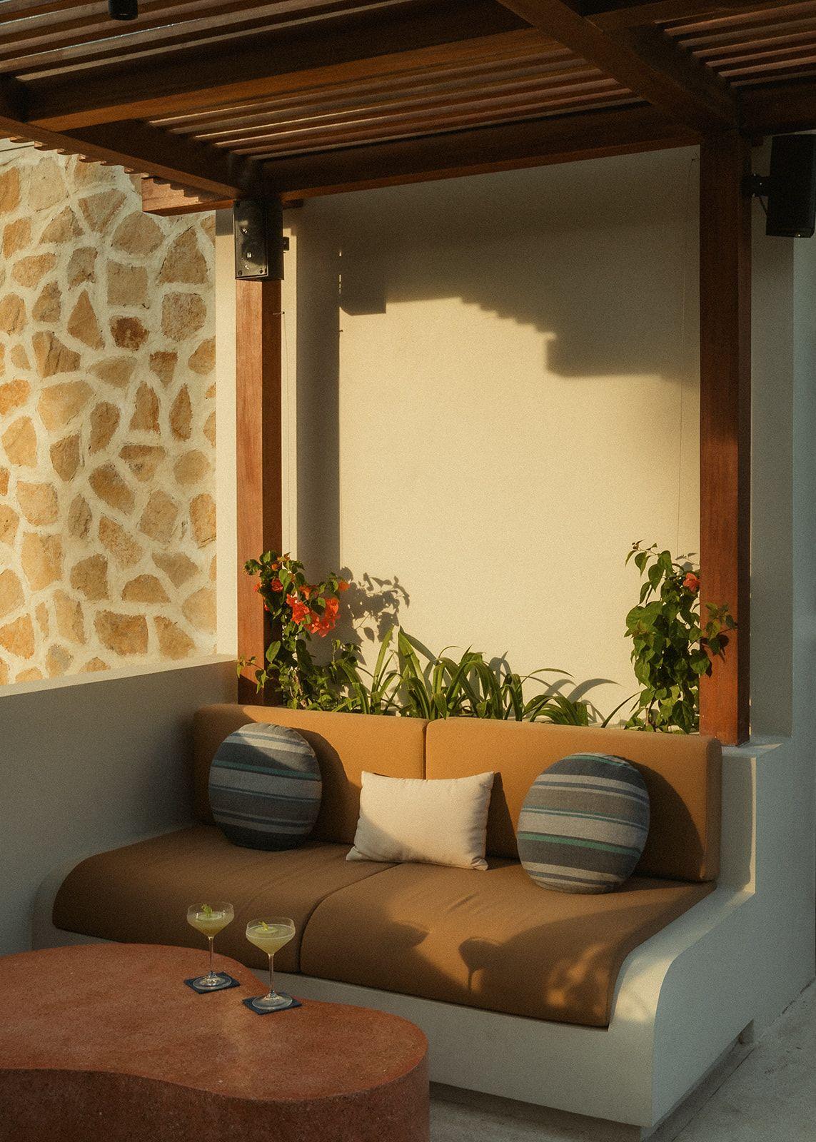 About Boni Beach | Boutique Hotel in Selong Belanak, Lombok